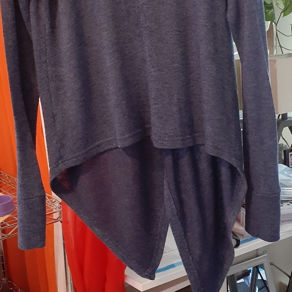 Sweater - Picture 7 of 13